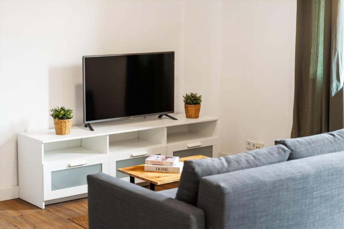 Lodging Apartments Liceu G1 巴塞罗那 外观 照片